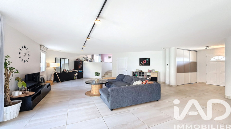 Ma-Cabane - Vente Maison Saint-Marcel-Bel-Accueil, 162 m²