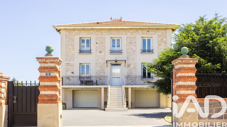 Ma-Cabane - Vente Maison Saint-Marcellin-en-Forez, 145 m²