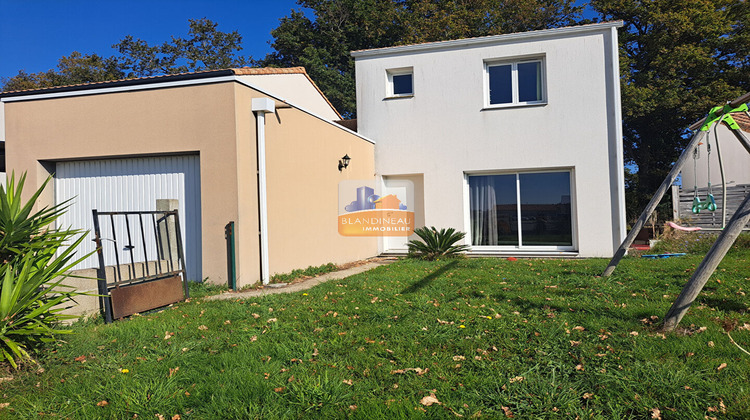 Ma-Cabane - Vente Maison SAINT-MARS-DE-COUTAIS, 90 m²