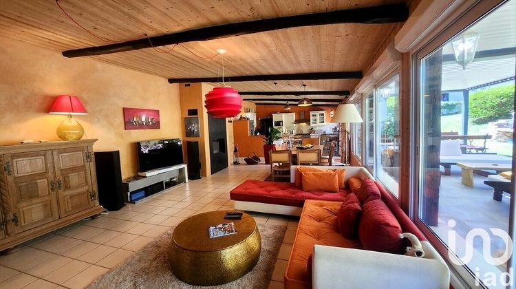 Ma-Cabane - Vente Maison Saint-Marsal, 252 m²