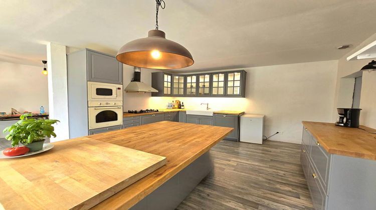 Ma-Cabane - Vente Maison SAINT MARTIAL D ARTENSET, 347 m²