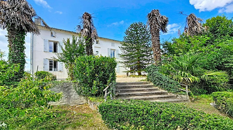 Ma-Cabane - Vente Maison SAINT MARTIAL D ARTENSET, 347 m²