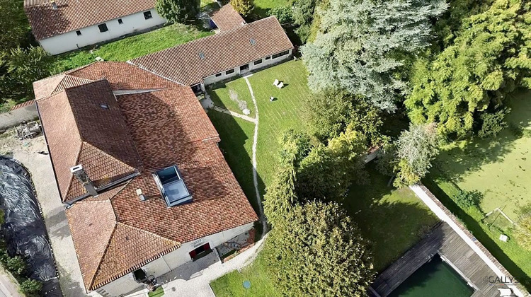 Ma-Cabane - Vente Maison Saint-Martial-sur-Né, 439 m²