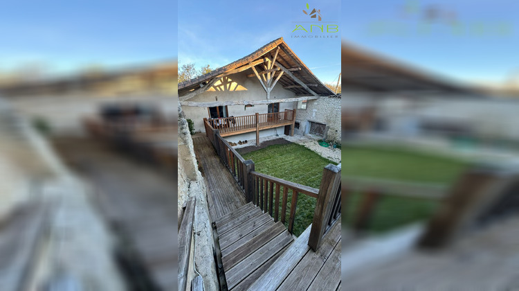 Ma-Cabane - Vente Maison Saint-Martial-Viveyrol, 180 m²