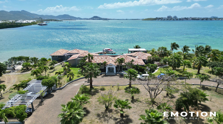 Ma-Cabane - Vente Maison Saint-Martin, 380 m²