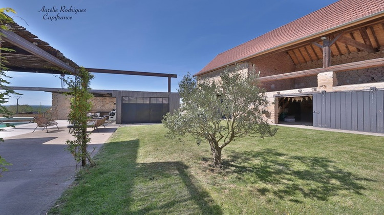 Ma-Cabane - Vente Maison SAINT MARTIN BELLE ROCHE, 260 m²