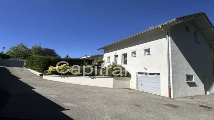 Ma-Cabane - Vente Maison SAINT MARTIN BELLEVUE, 118 m²