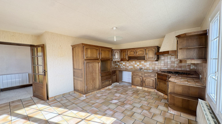 Ma-Cabane - Vente Maison Saint-Martin-d'Abbat, 152 m²