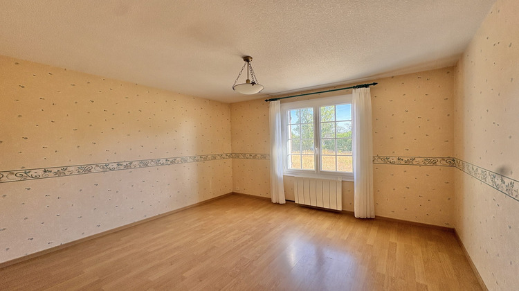 Ma-Cabane - Vente Maison Saint-Martin-d'Abbat, 152 m²