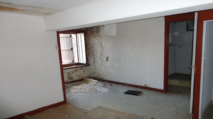 Ma-Cabane - Vente Maison SAINT-MARTIN-D'ESTREAUX, 28 m²