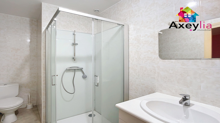 Ma-Cabane - Vente Maison Saint-Martin-d'Estréaux, 70 m²