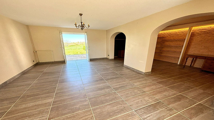 Ma-Cabane - Vente Maison SAINT-MARTIN-D'ESTREAUX, 210 m²