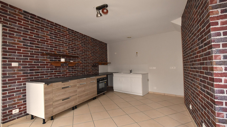 Ma-Cabane - Vente Maison SAINT-MARTIN-D'ESTREAUX, 75 m²