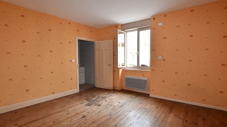 Ma-Cabane - Vente Maison SAINT-MARTIN-D'ESTREAUX, 75 m²