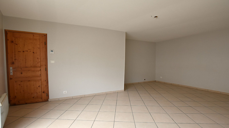 Ma-Cabane - Vente Maison SAINT-MARTIN-D'ESTREAUX, 75 m²