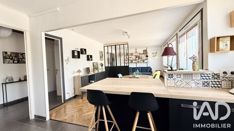 Ma-Cabane - Vente Maison Saint-Martin-d'Estréaux, 93 m²