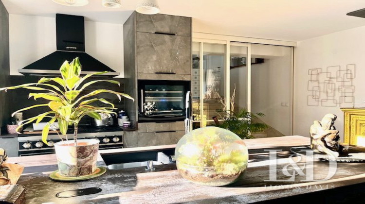 Ma-Cabane - Vente Maison Saint-Martin-d'Hères, 150 m²