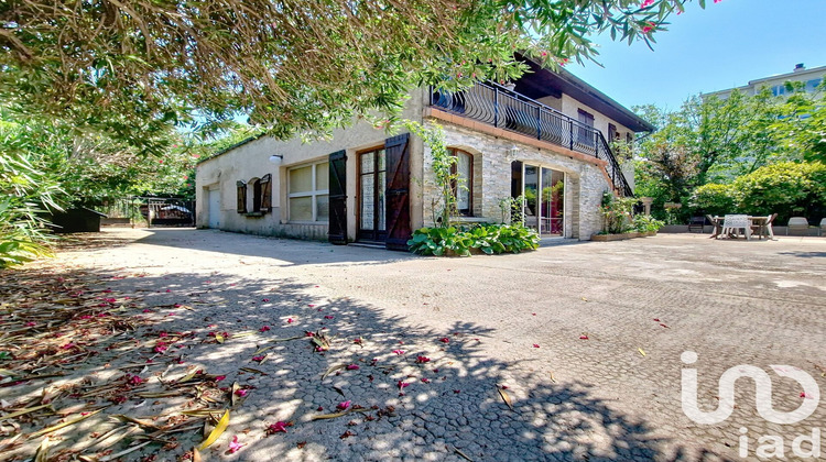 Ma-Cabane - Vente Maison Saint-Martin-d'Hères, 188 m²