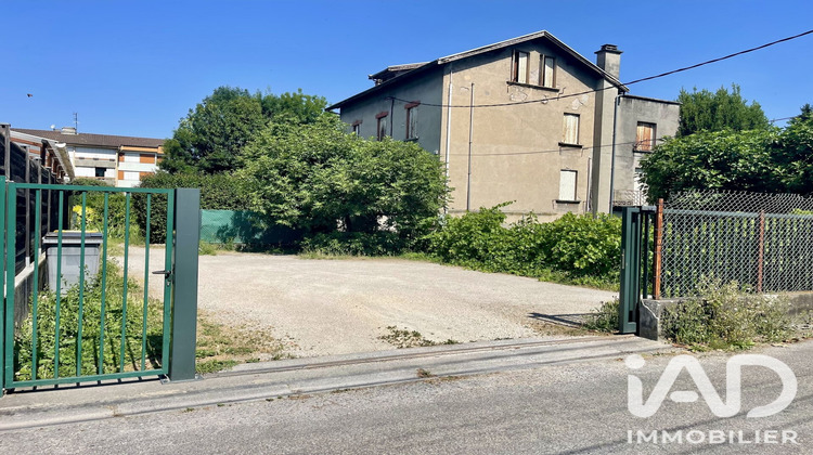 Ma-Cabane - Vente Maison Saint-Martin-d'Hères, 250 m²