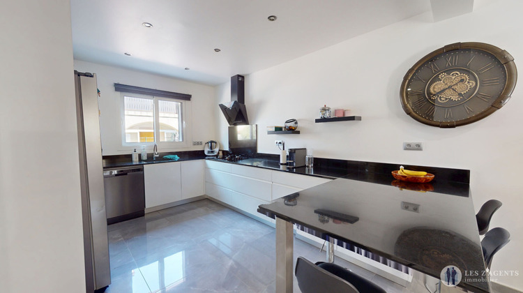 Ma-Cabane - Vente Maison SAINT-MARTIN-D'HERES, 90 m²
