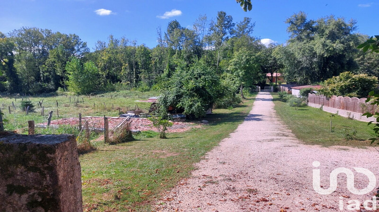 Ma-Cabane - Vente Maison Saint-Martin-de-Bavel, 180 m²