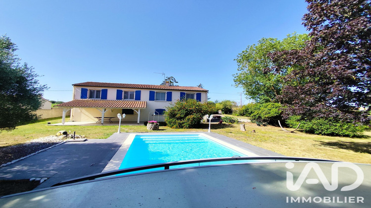 Ma-Cabane - Vente Maison Saint-Martin-de-Bernegoue, 102 m²