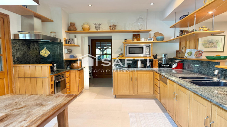 Ma-Cabane - Vente Maison Saint-Martin-de-Boscherville, 233 m²
