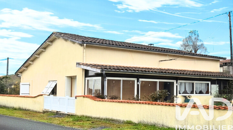 Ma-Cabane - Vente Maison Saint-Martin-de-Coux, 135 m²