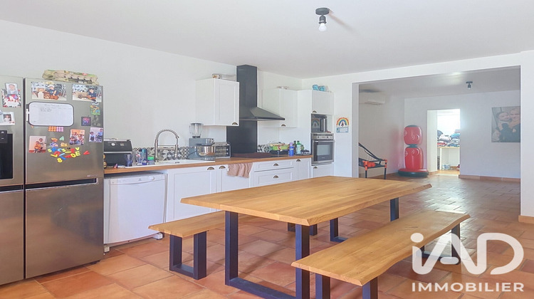 Ma-Cabane - Vente Maison Saint-Martin-de-Coux, 182 m²