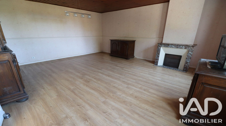 Ma-Cabane - Vente Maison Saint-Martin-de-Coux, 131 m²