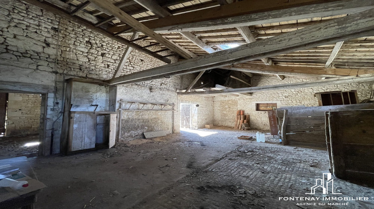 Ma-Cabane - Vente Maison Saint-Martin-de-Fraigneau, 244 m²