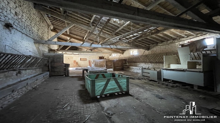 Ma-Cabane - Vente Maison Saint-Martin-de-Fraigneau, 244 m²