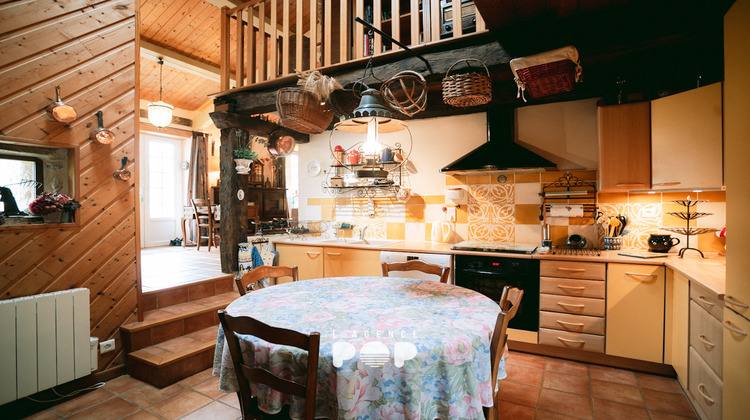 Ma-Cabane - Vente Maison SAINT-MARTIN-DE-FRESSENGEAS, 118 m²
