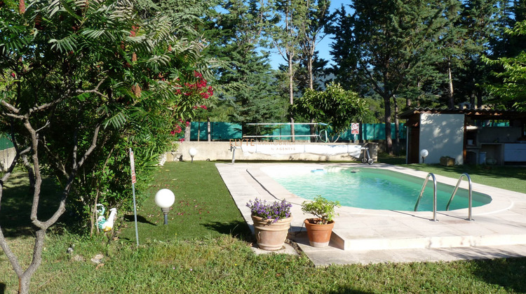 Ma-Cabane - Vente Maison Saint-Martin-de-la-Brasque, 180 m²