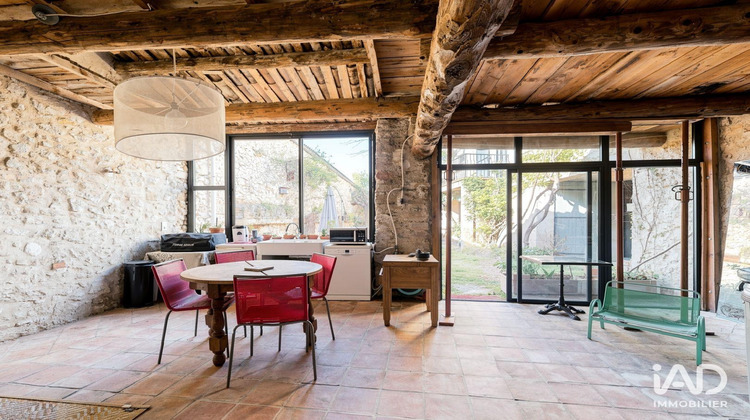 Ma-Cabane - Vente Maison Saint-Martin-de-la-Brasque, 218 m²