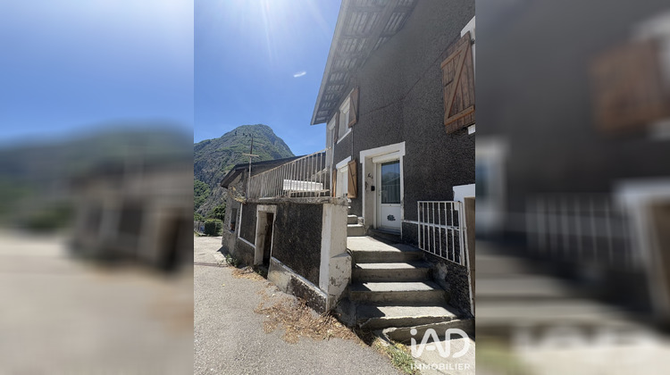 Ma-Cabane - Vente Maison Saint-Martin-de-la-Porte, 111 m²