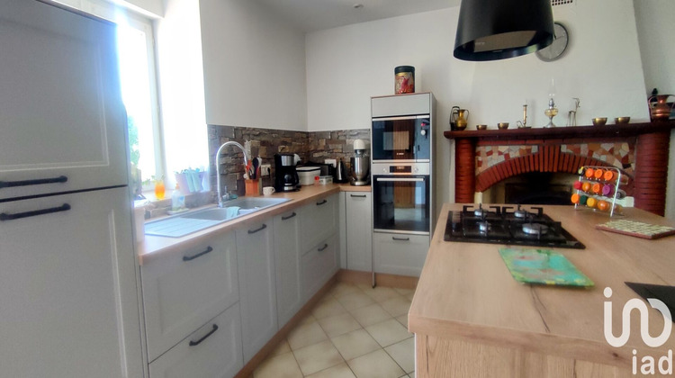 Ma-Cabane - Vente Maison Saint-Martin-de-Landelles, 144 m²