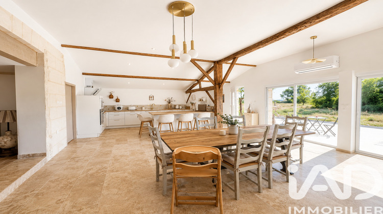 Ma-Cabane - Vente Maison Saint-Martin-de-Laye, 195 m²