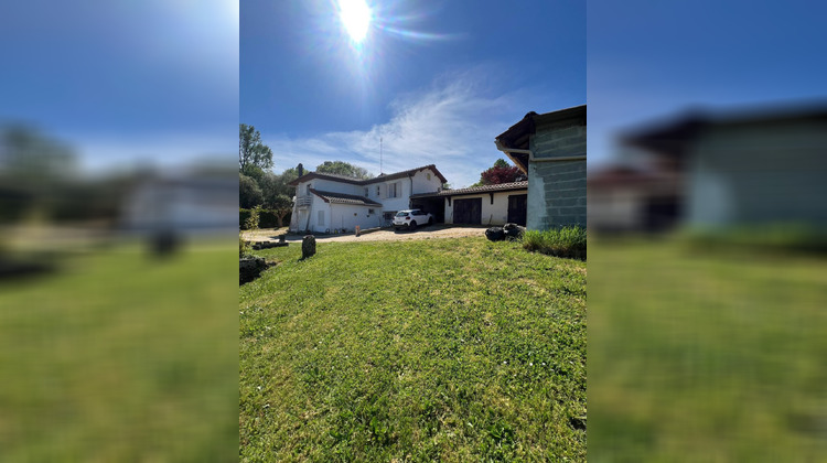 Ma-Cabane - Vente Maison Saint-Martin-de-Laye, 209 m²
