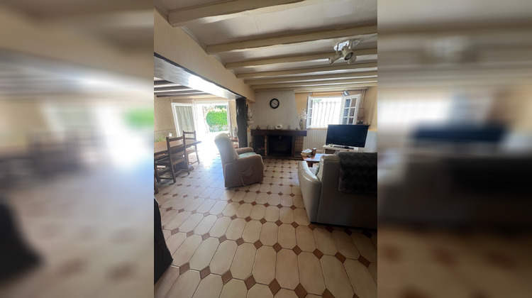 Ma-Cabane - Vente Maison Saint-Martin-de-Laye, 209 m²