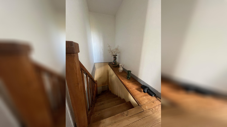 Ma-Cabane - Vente Maison Saint-Martin-de-Laye, 209 m²