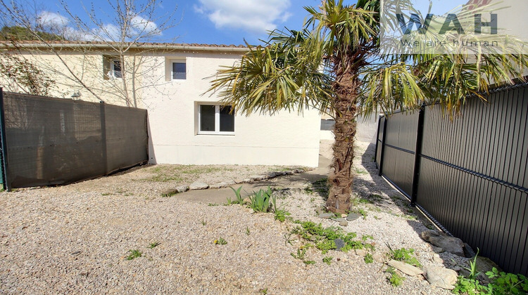 Ma-Cabane - Vente Maison Saint-Martin-de-Londres, 62 m²