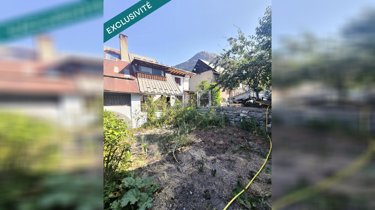 Ma-Cabane - Vente Maison Saint-Martin-de-Queyrieres, 119 m²