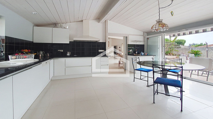 Ma-Cabane - Vente Maison SAINT-MARTIN-DE-RE, 196 m²