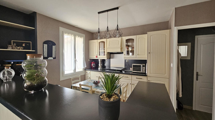 Ma-Cabane - Vente Maison SAINT-MARTIN-DE-SAINT-MAIXENT, 115 m²