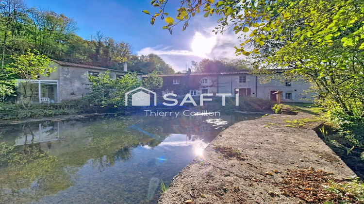 Ma-Cabane - Vente Maison Saint-Martin-de-Saint-Maixent, 266 m²