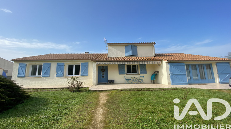 Ma-Cabane - Vente Maison Saint-Martin-de-Saint-Maixent, 140 m²