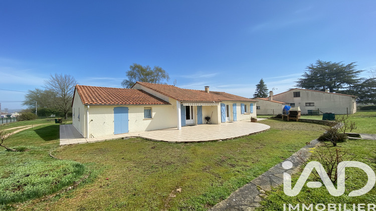 Ma-Cabane - Vente Maison Saint-Martin-de-Saint-Maixent, 140 m²