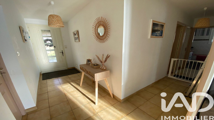 Ma-Cabane - Vente Maison Saint-Martin-de-Saint-Maixent, 140 m²