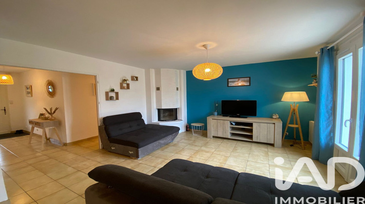 Ma-Cabane - Vente Maison Saint-Martin-de-Saint-Maixent, 140 m²